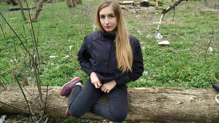 Развел на минетик питерскую студентку и угостил вкусной нектаром